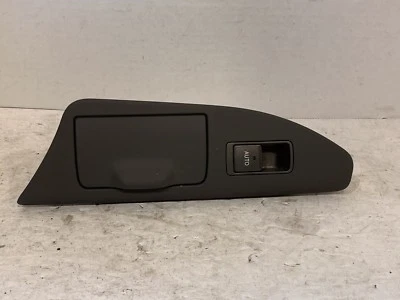 INTERRUPTOR DE VENTANA ELÉCTRICA LATERAL IZQUIERDO TRASERO LEXUS LX570 2008-2015, OEM Foto 1 de 4
