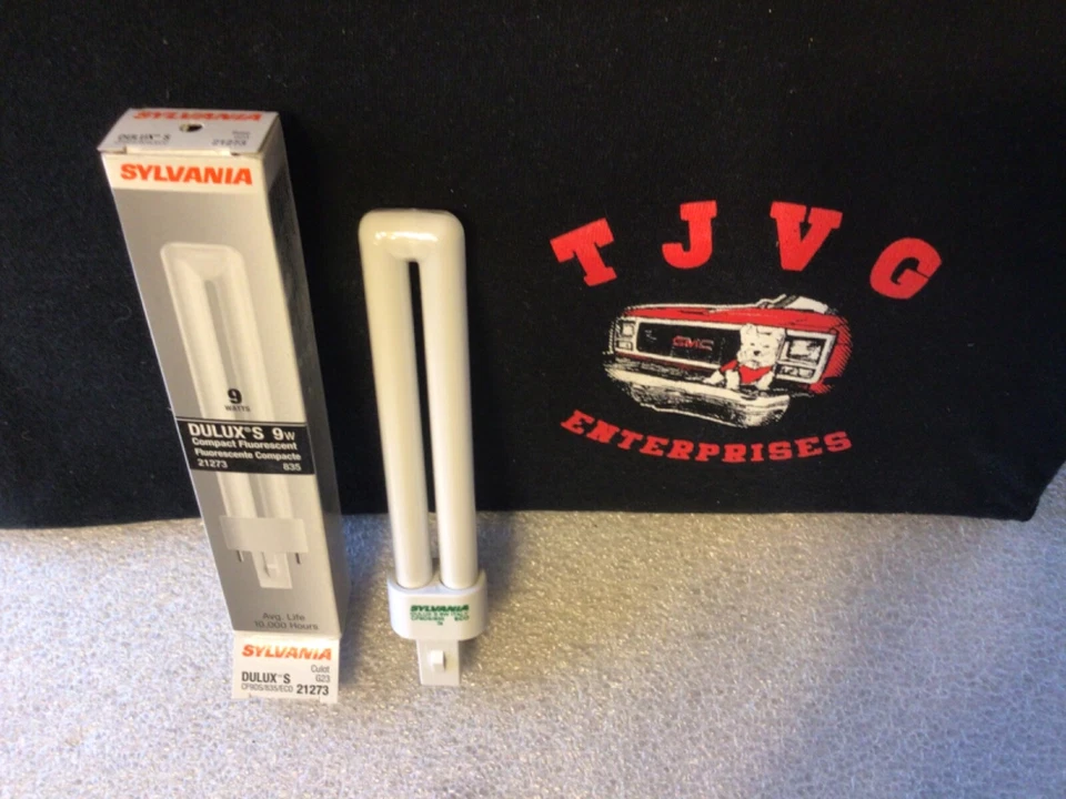 21273 SYLVANIA NEW GENUINE DULUX S  CF9DS/835/ECO BULB  - Image 1 of 1