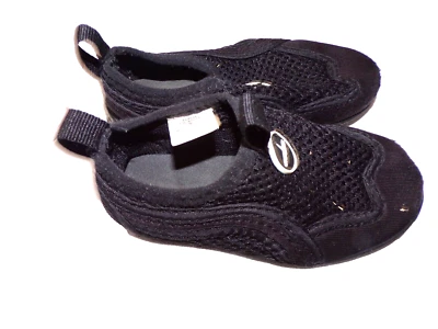 AZUL ALETA Zapatos de Agua Niño Pequeño Talla 5 Negro Red InfT Foto 1 de 4