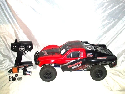 2x2 Traxxas Nitro 3.3 Slash Rolling chasis/rodillo/proyecto+servos/radio y receptor Foto 1 de 4