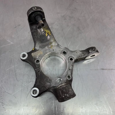 2004-09 Cadillac XLR Front Left/Right Rear Suspension Spindle Knuckle 88965637 - Image 1 of 4