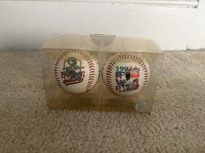 1997 World Series Florida Marlins Baseball Set Photoball Shipping Included - Image 1 of 2