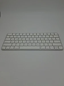pple Magic Keyboard with Touch ID A2450 - Wireless Bluetooth - Model A2450 - Picture 1 of 4