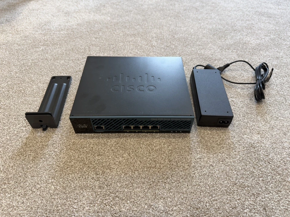 Cisco 2504 WLC Wireless LAN Controller 30AP Licence - Image 1 of 1