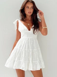 Princess Polly Galvis mini dress white Size 6 - Picture 1 of 1