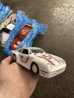 ELF Polistil Porsche 959 1:18 White Race Car Model 02221 - Image 1 of 4