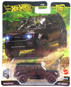 2025 HOT WHEELS PREMIUM HW OFF ROAD 2024 TOYOTA LAND CRUISER CHASE WITH PROTECTO - Picture 1 of 4