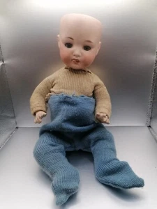 Ancienne poupee tete en biscuit marquee P.M Germany (Fabrication Allemande) - Picture 1 of 10