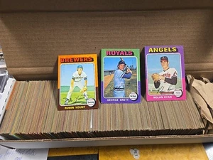 Juego de tarjetas de béisbol Topps 1975 completo en muy buen estado/excelente estado asequible  - Imagen 1 de 10