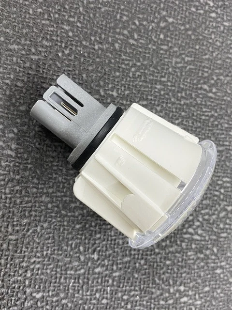 Lámpara de carga Grand Cherokee & Durango 2005-20 OEM# 5023881AG Foto 1 de 4