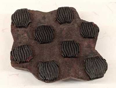 VINTAGE HAND-CARVED WOODEN TEXTILE PRINTING FABRIC BLOCK STAMP - Image 1 of 2