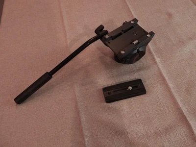 Manfrotto MVH500A Fluid Video monopod Head - Image 1 of 4