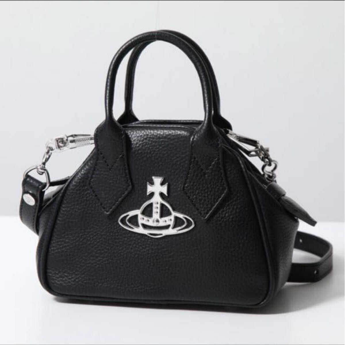 Vivienne Westwood Leather Exterior Large Bags & Handbags for Vivienne Westwood Leather Exterior Large Bags & Handbags for