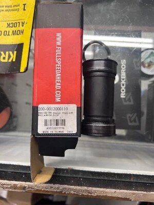 Black Bottom Bracket FSA BB86 /386EVO Road Bottom Bracket - Image 1 of 4