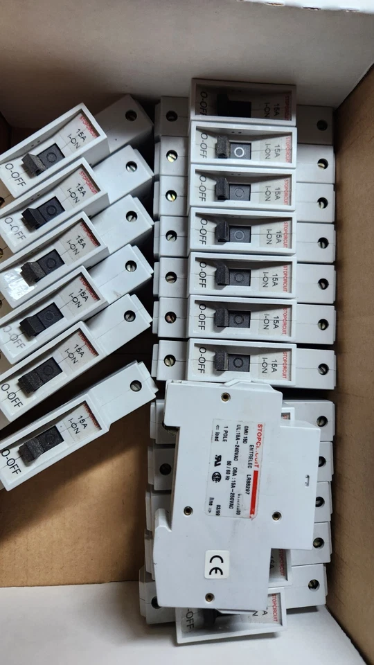 Entrelec GMU 15D 15 Amp, 240V, 1 pole Stop Circuit (3 Pack) - Image 1 of 1