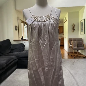 Marc Bouwer Champagne Silk Crepe Silk Overlay Beaded Neckline Dress Size 4 - Picture 1 of 15