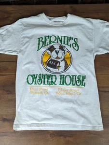 Vintage 90s Y2K Graphic T-Shirt Bernie's Oyster House Tybee Savannah GA Small - Picture 1 of 6