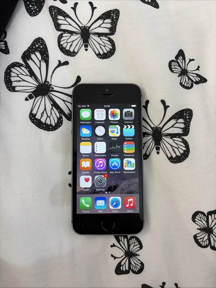 Apple iPhone 5s A1533 iOS 8 !!! 16gb Grigio Siderale Space Gray 4114 - Immagine 1 di 4