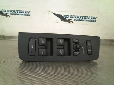 PULSANTE ALZA CRISTALLI ANTERIORE SX Volvo V40 Cross Country (MZ) 2015 31376495 - Imagem 1 de 4