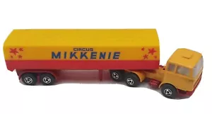 ETSI Holland Mercedes Benz Semi Truck Trailer Circus Mikkenie Yellow 1:87 - Picture 1 of 10