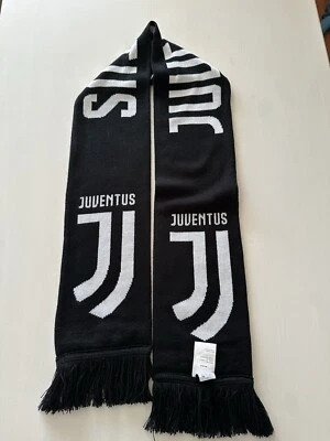 Bufanda blanca y negra Juventus Team Script reverso nuevo Foto 1 de 3