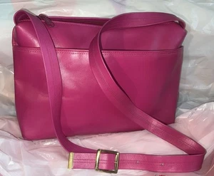 FUSHIA PINK LEATHER Vintage Crossbody Shoulder Bag Purse - Picture 1 of 5