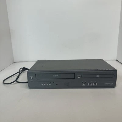 Magnavox  DV220MW9 A DVD / VCR Combo Tested & Working DVD VHS Combo NO REMOTE - Image 1 of 2