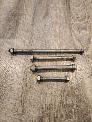 Kit de pernos de montaje del motor Kawasaki KE175 1976 92001-1618 Foto 1 de 4