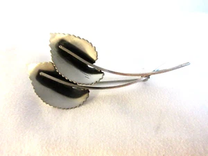 VINTAGE JEWEL ART PIN STERLING LEAF STATEMENT PIN SIGNED - Picture 1 of 6