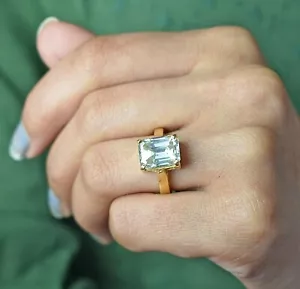 4.00Ct Emerald Cut VVS1 Diamond Solitaire Engagement Ring 14K Yellow Gold Finish - Picture 1 of 9