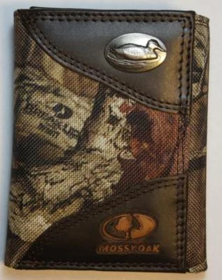 ZEP PRO Duck MOSSY OAK Camo Trifold Wallet TIN GIFT BOX - Image 1 of 4