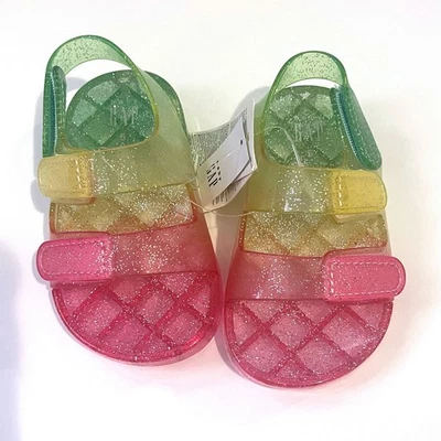 Sandalias de gelatina brillante BABY GAP NUEVAS CON ETIQUETAS para niños pequeños en varias tallas 5 Foto 1 de 4