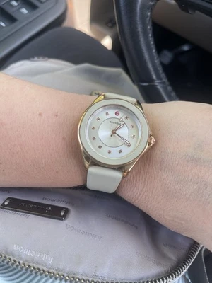 MICHELE Cape - Reloj Mujer Dos Tonos .05 CTTW Necesita Batería  Foto 1 de 4