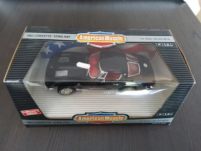 ERTL American Muscle Corvette Stingray (1963)  1/18 - Photo 1/4