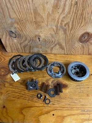 Honda CBR600F3 1997 placas de embrague buje de cesta Foto 1 de 4