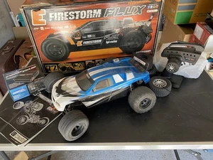 RC vintage Électrique HPI E Firestorm Flux 2WD 1/10 - Imagen 1 de 14
