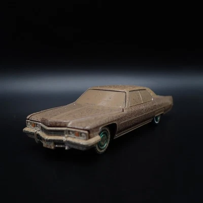 1973 73 Cadillac Portabastoni Sedan Deville Fienile Trovare GM 1:64 Scala Auto - Immagine 1 di 4