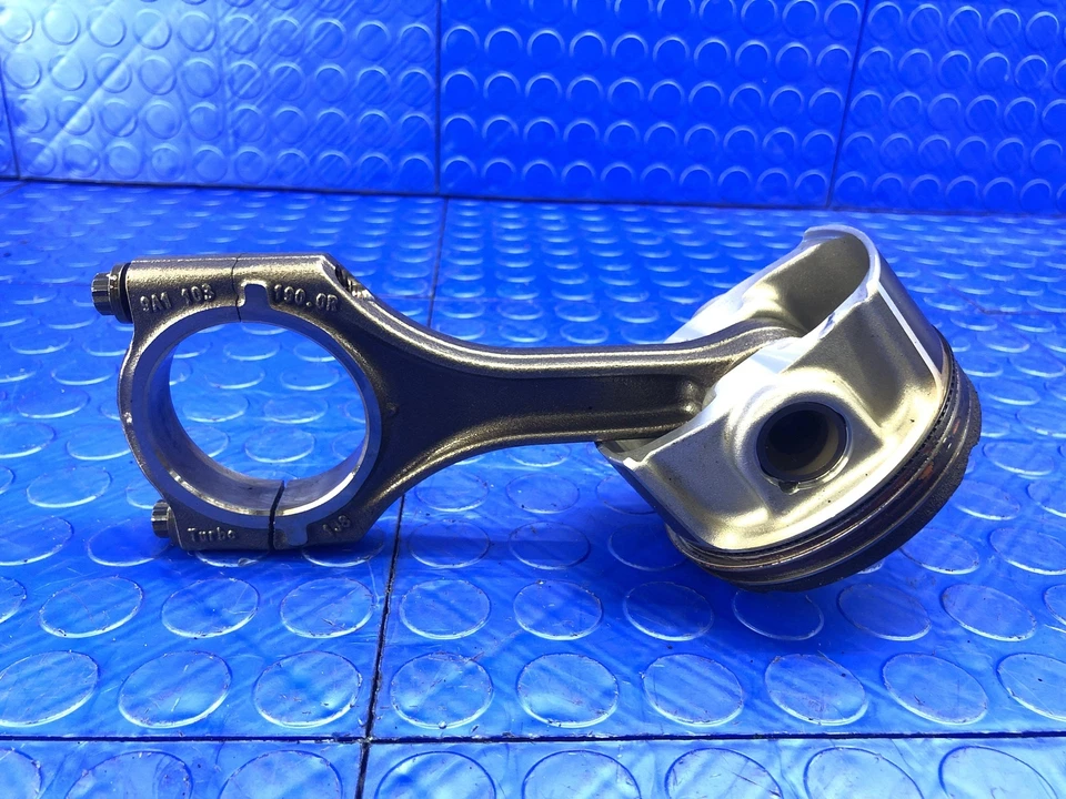 Porsche Cayman 2017-2023 OEM 2,0 L pistón de motor con biela Foto 1 de 4