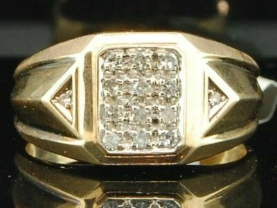 Elegante anillo banda enchapado en oro de plata 925 con diamantes simulados de corte redondo de 1,20 quilates para hombre Foto 1 de 4