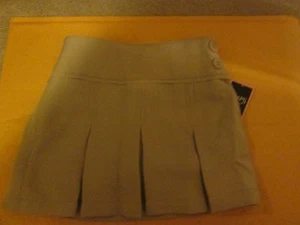 CHAPS SCHOOL UNIFORM APPROVED GIRL'S PLEATED KHAKI SCOOTER SKIRT NEW SIZE 4  - Picture 1 of 1