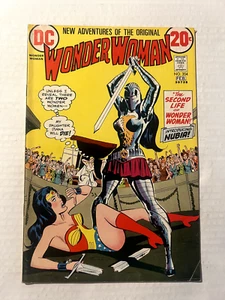 WONDER WOMAN #204 FIRST APPEARANCE OF NUBIA DON HECK COVER AND ART 1973 - Picture 1 of 6