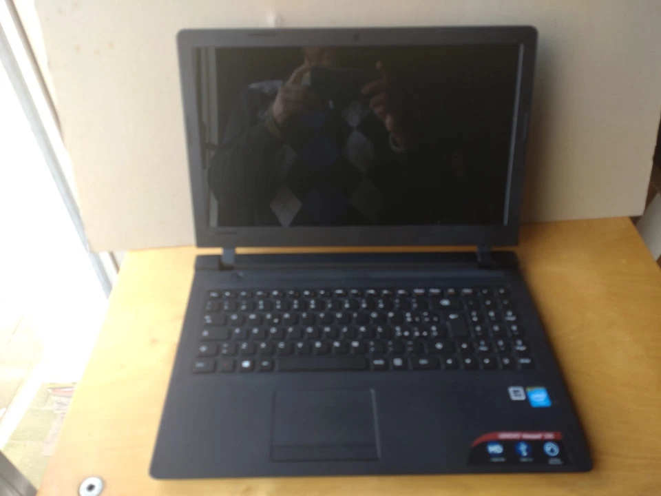 Portatile Lenovo Ideapad Windows 10 250 Gb ssd Ram 16 Gb - Immagine 1 di 4