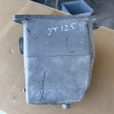 Yamaha Tri-Moto YT125 1980-1985 175 Ytm Airbox Foto 1 de 4