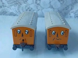 VINTAGE 1984 ERTL THOMAS TANK & FRIENDS PLÁSTICO TREN VAGONES ANNIE & CLARABEL - Imagen 1 de 15
