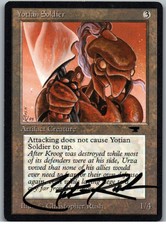 Yotian Soldier | MtG Magic Antiquities | English | Christopher Rush Signed