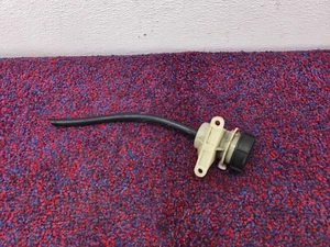 CHEVROLET CORVETTE C5 97-04 OEM FRENO HIDRÁULICO REFUERZO EXPANSIÓN DEPÓSITO TANQUE - Imagen 1 de 3