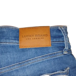 Lucky Brand Women’s Jeans 6/28 Sweet Straight Mid Rise Blue Denim – Fast Ship - Picture 1 of 6