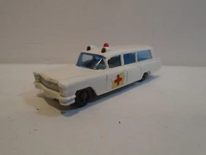 Matchbox 54 Cadillac Ambulance - Picture 1 of 7