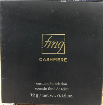 Avon fmg Cashmere Cushion Compact Powder Foundation 0.42 OZ Makeup Warm C215 - Image 1 of 3