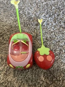 2009 Strawberry Shortcake Action Figure 6" Remote Radio Control Car Lite & Music - Picture 1 of 4
